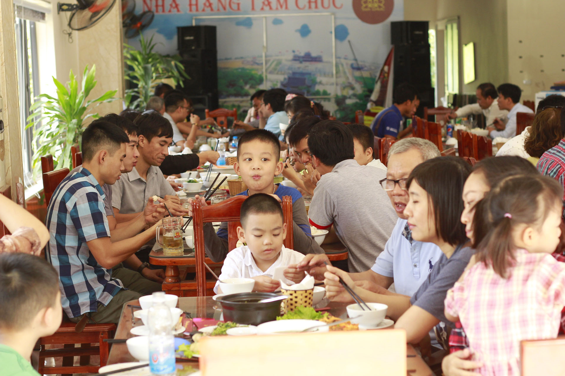 NHÀ HÀNG TAM CHÚC – Dịch vụ nhà hàng, ẩm thực TOP 1 chùa Tam Chúc 